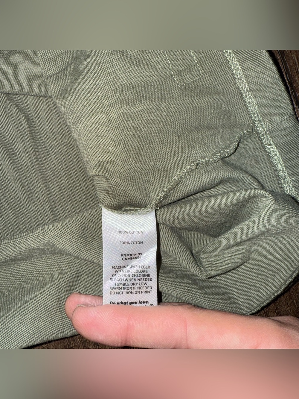 NWT Life Is Good Winnie the Pooh & Dogs Olive Green V-Neck Tee - XL - Picture 5 of 8